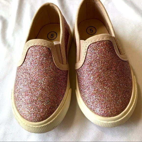 Cat & Jack Other - Cat & Jack Slip-On Girls Sneaker Shoes-Size 5